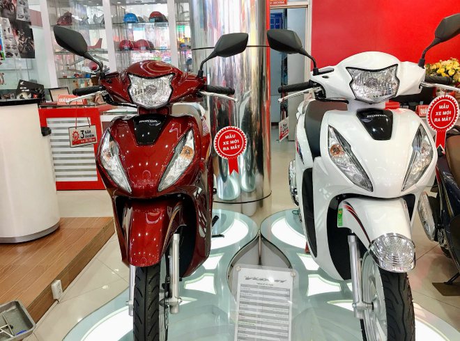 Honda Vision 2021 bất ngờ hạ giá tại đại lý, cơ hội mua 'tiểu SH' giá hời dành cho khách Việt
