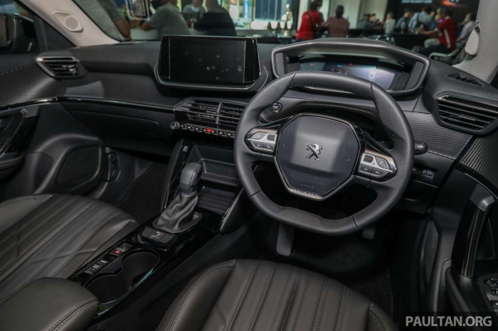 Đối thủ Toyota Corolla Cross ra mắt với giá 685 triệu: Đẹp mê mẩn, sở hữu trang bị vượt tầm giá