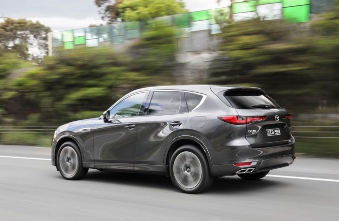 Mazda CX-60 2023 chào sân với diện mạo không điểm chê, giá bao nhiêu khi về đại lý?