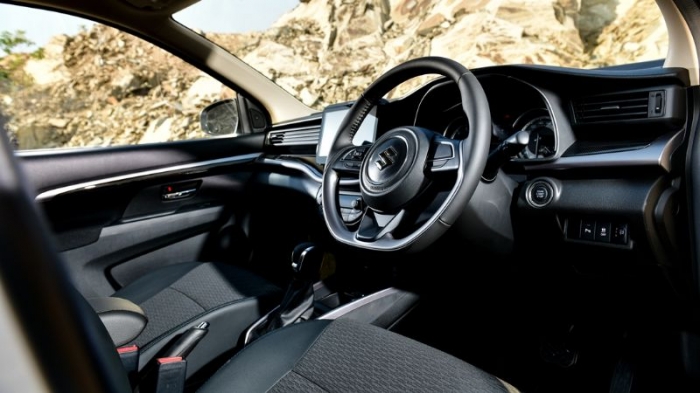 Mẫu MPV đắt hàng hơn Mitsubishi Xpander ra mắt bản mới: Giá 544 triệu, diện mạo cực cuốn hút