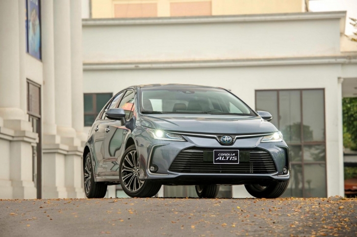 Chi tiết Toyota Corolla Altis 2022 mới ra mắt khách Việt: Trang bị và công nghệ 'đe dọa' Kia K3