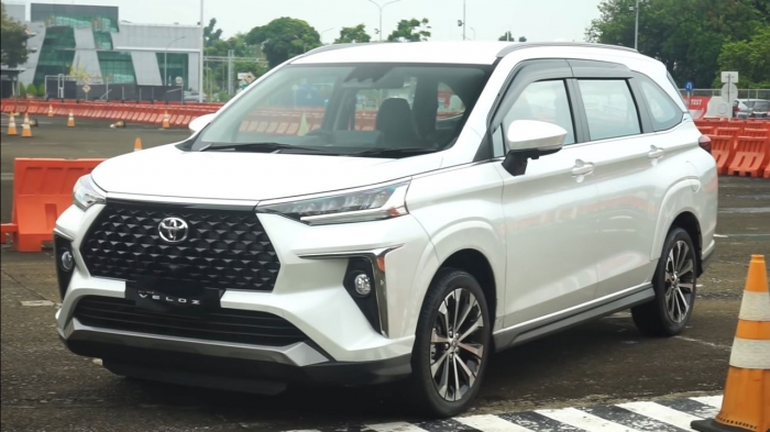 Bộ đôi MPV mới chốt lịch ra mắt khách Việt, trang bị và giá bán 'làm khó' Mitsubishi Xpander