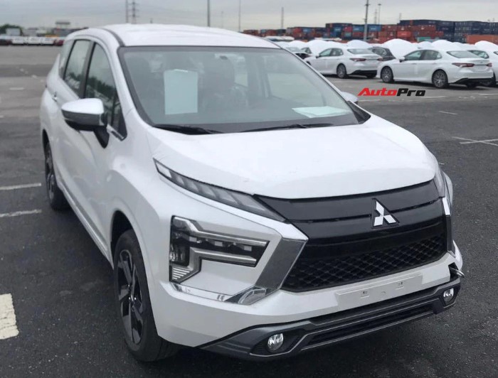 Mitsubishi Xpander 2022 bất ngờ lộ diện tại Việt Nam, hé lộ nâng cấp hứa hẹn 'phá đảo' phân khúc MPV