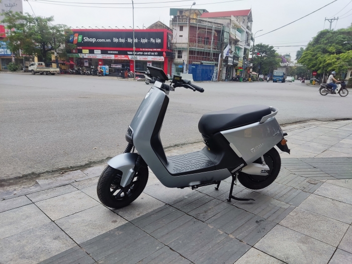 Mẫu xe rẻ ngang Honda Wave RSX ra mắt khách Việt: Thiết kế tối giản, so kè với VinFast Evo 200