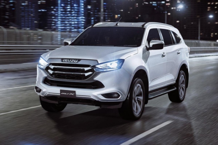 Isuzu mu-X 2022 lộ giá bán trước thềm ra mắt khách Việt, Toyota Fortuner lo sợ mất ngôi vương