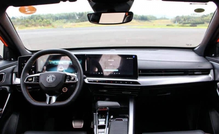 Cận cảnh mẫu SUV giá 378 triệu sắp ra mắt, 'thách thức' Honda CR-V với loạt trang bị vượt tầm giá