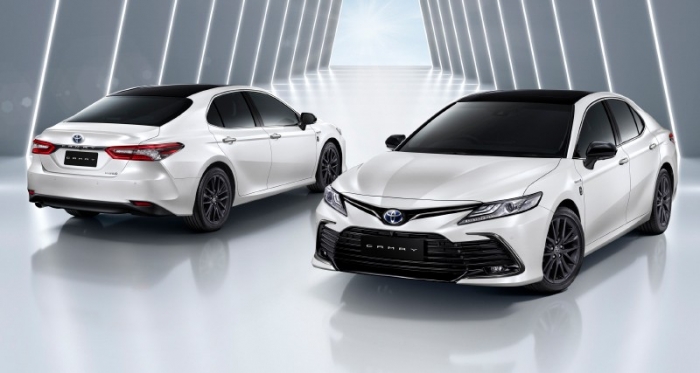 Toyota Camry 2022 có thêm bản đặc biệt, hé lộ trang bị và thiết kế hứa hẹn gây sốt