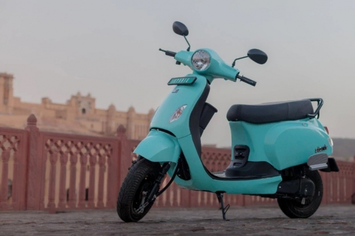 Mẫu xe điện 27 triệu ra mắt với thiết kế đẹp như Vespa, Honda Vision có nguy cơ 'hết thời'?