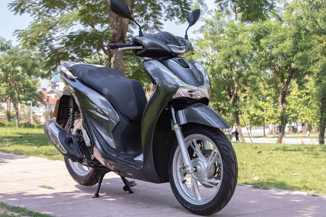 Bảng giá xe Honda SH 2022 mới nhất ngày 9/7: Tiếp tục chênh cao, khách Việt có nên xuống tiền?