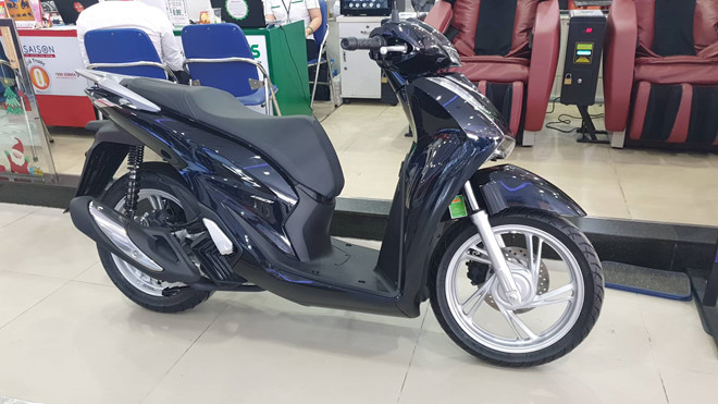 Giá xe Honda SH 2022 tiếp tục lập đỉnh mới, bao giờ mới chấm dứt tình trạng khan hàng, đội giá?