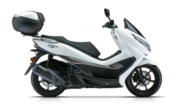 Honda PCX 160 'thất thủ' trước mẫu xe ga đẹp mê mẩn, về đại lý với giá chỉ 62 triệu đồng