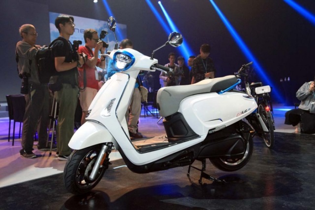 Mẫu xe máy giá 29 triệu gây sốt vì đẹp ngang Honda Vision 2022, đứng trước cơ hội về thị trường Việt