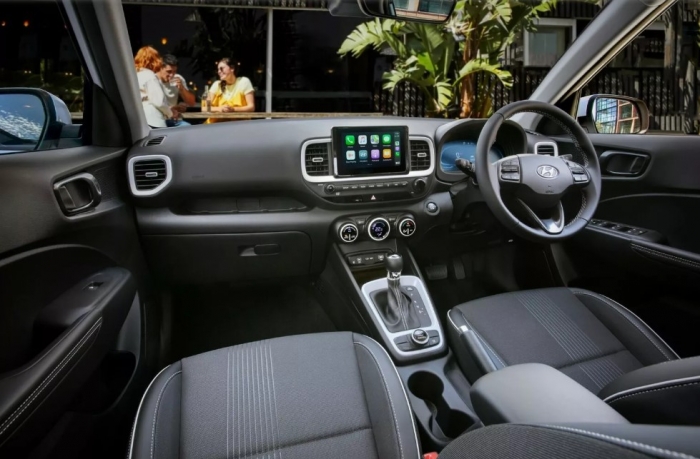 Hyundai ra mắt mẫu Venue 2023 với giá chỉ từ 359 triệu đồng, cạnh tranh với Kia Sonet