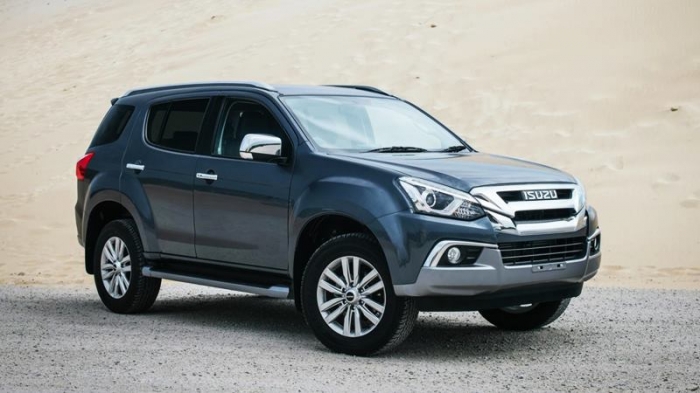 SUV 7 chỗ Isuzu mu-X thế hệ mới