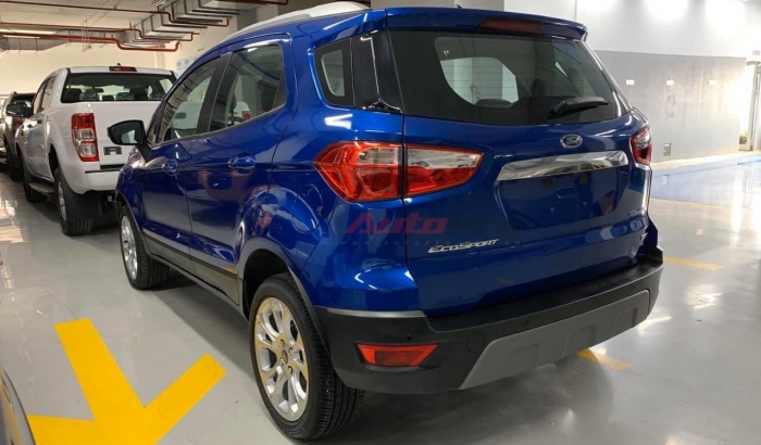 Ford EcoSport 2020 giá bán, màu xanh