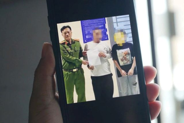 cong-an-xa-ben-cau-giai-cuu-thieu-nu-17-tuoi-bi-bat-sang-campuchia