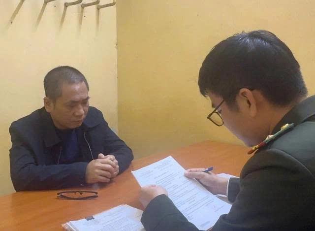 bi-can-nguyen-tuan-ngoc