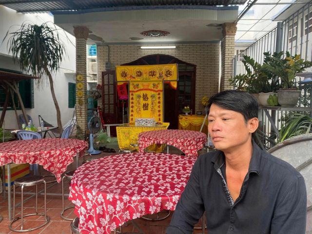 con-trai-nghe-si-thuong-tin