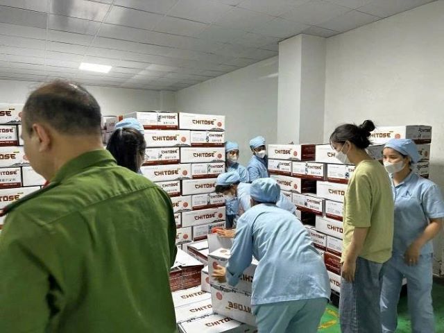 chu-tich-sua-hiup-bi-cong-an-bat