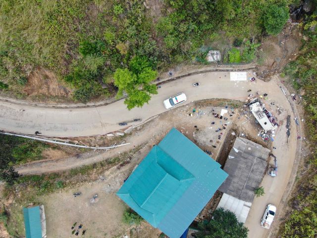 hien-truong-vu-lat-xe-khach-9-nguoi-chet