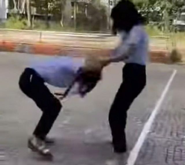 nu-sinh-lop-6-danh-nhau-tai-truong