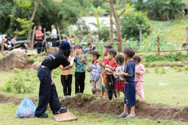 lo-gan-40-ma-trung-trong-du-an-nuoi-emrs