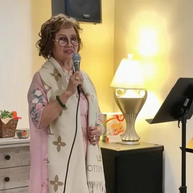 me-ca-si-bang-kieu-noi-ve-ly-do-tu-choi-moi-tinh-hoang-cam