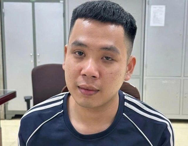 dot-nha-tro-vi-mau-thuan-tinh-cam