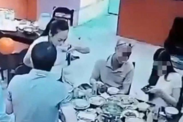 uong-8-lon-bia-roi-tong-tu-vong-chu-tich-xa