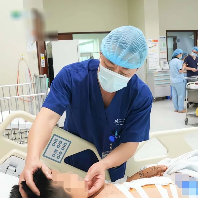 be-trai-9-tuoi-nhap-vien-vi-thuong-tich