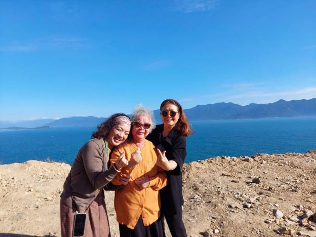 nghe-si-nhan-dan-le-khanh