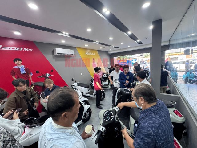 cua-hang-xe-may-dien