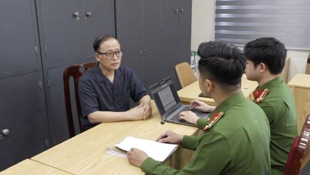 ong-vu-minh-chau-bi-khoi-to