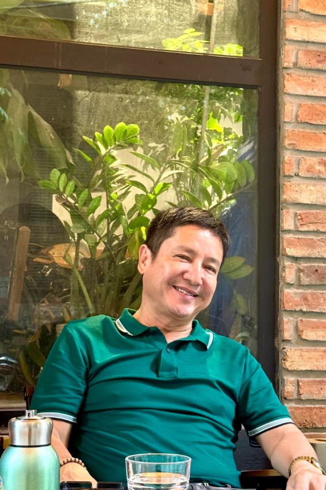 nghe-si-uu-tu-chi-trung-1