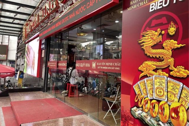 cua-hang-kinh-doanh-vang