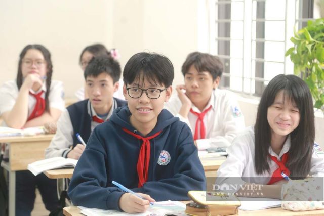 lich-nghi-le-hoc-sinh