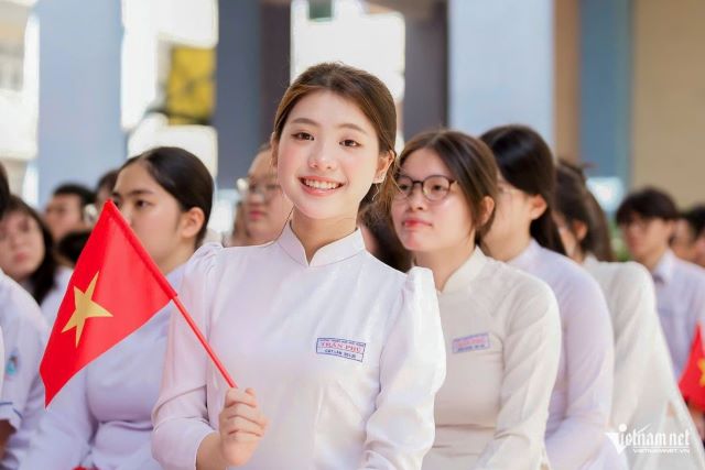 lich-nghi-le-hoc-sinh-toan-quoc