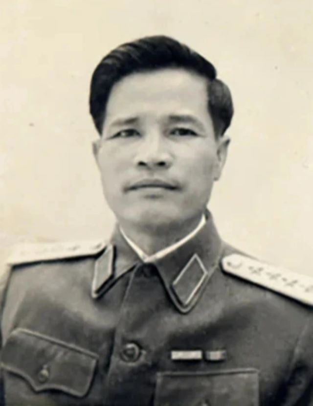 dai-tuong-nguyen-chi-thanh-1