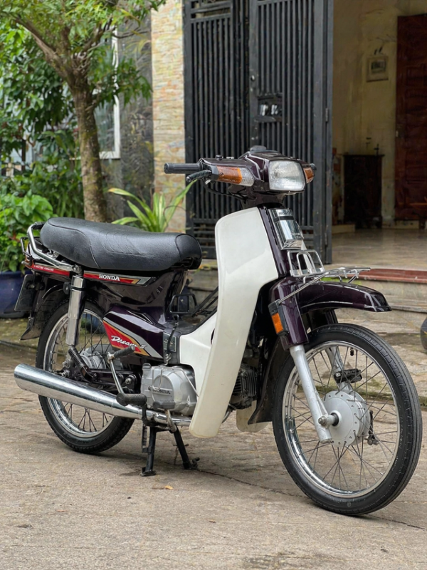 xe-may-doi-cu-dung-xang-gi