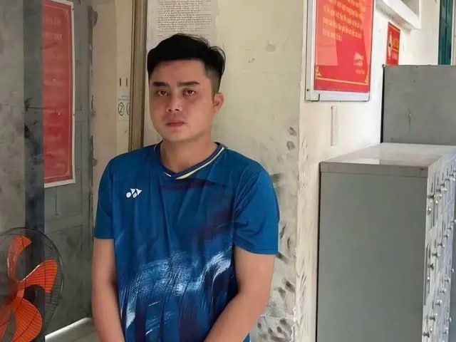 cha-duong-bao-hanh-be-gai-3-tuoi