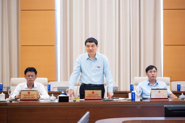 chu-nhiem-uy-ban-van-hoa-va-xa-hoi-nguyen-dac-vinh