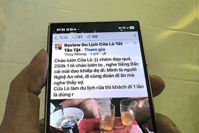 chat-chem-gia-khach-du-lich-cua-lo-1