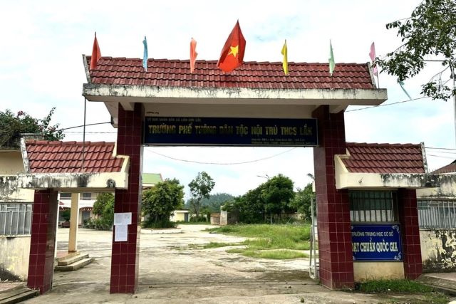 nguyen-hieu-truong-chiem-dat-truong-hoc-1