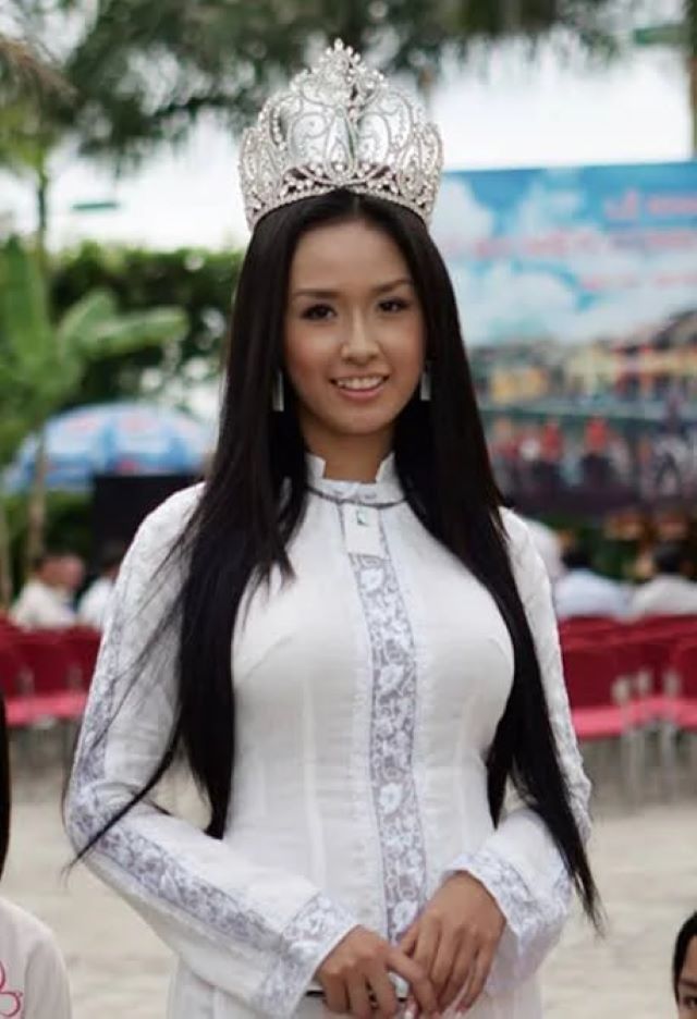 hoa-hau-mai-phuong-thuy-thoi-di-hoc-1