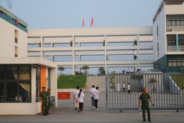 thi-sinh-tuyen-quang-thi-lai-de-van-the-nao-3