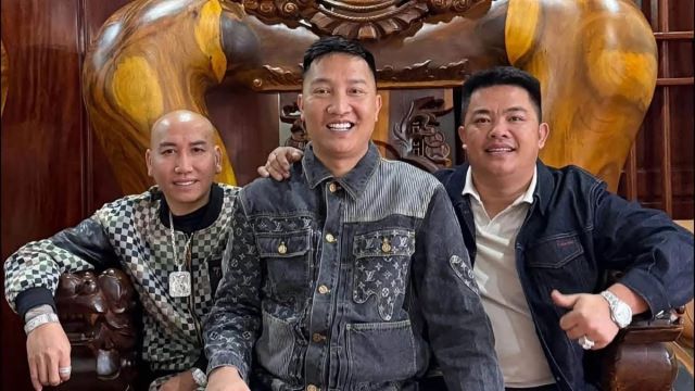 haisapa-huanhoahong-phule-moi