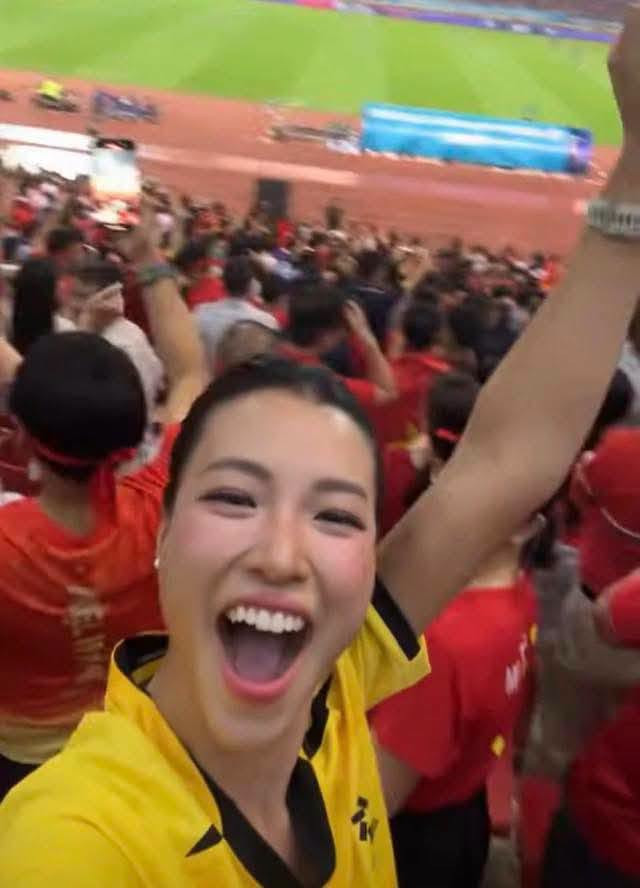 mc-hoang-oanh-
