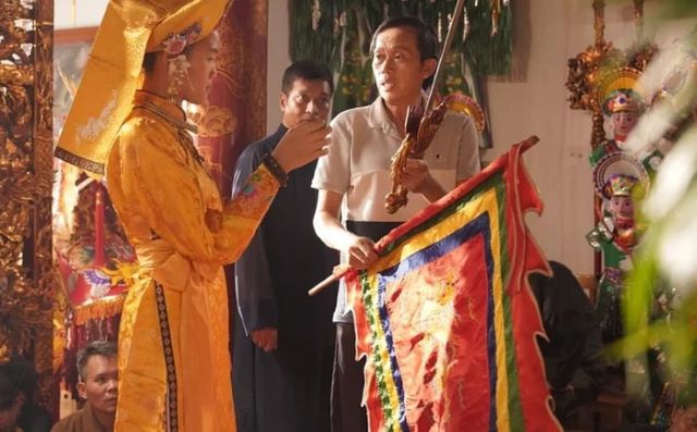 hoai-linh-3