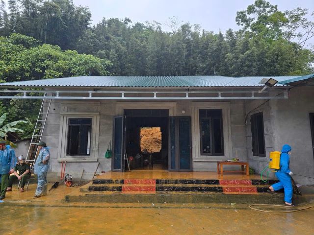 sat-lo-dat-phu-tho-3-nguoi-tu-vong-3