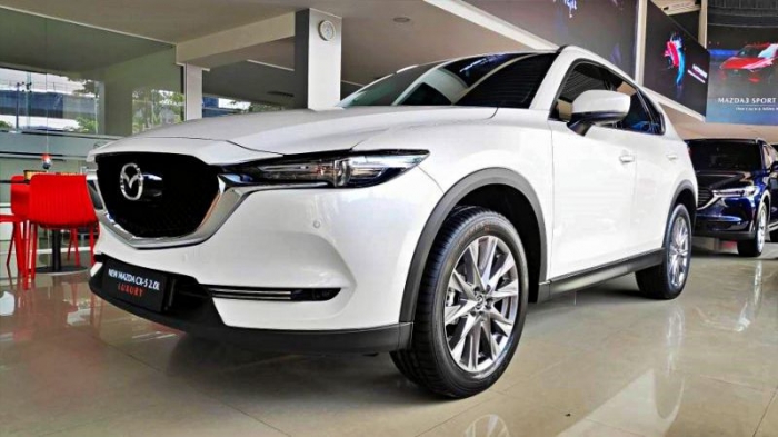 Bảng giá Mazda CX-5 tháng 11/2021: 'Đe nẹt' Honda CR-V, Hyundai Tucson bằng ưu đãi khủng ảnh 1